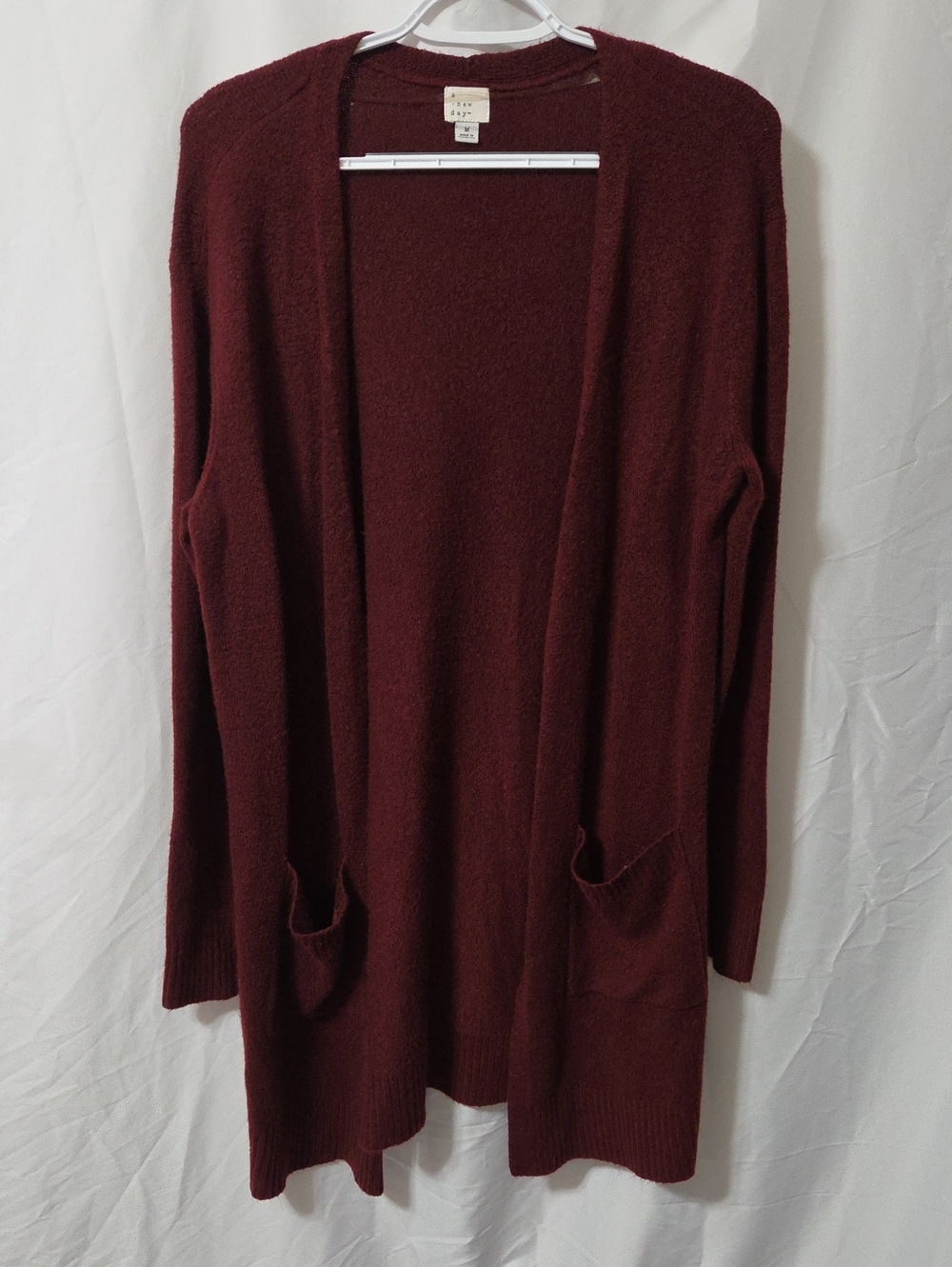 Long Open-Front Cardigan w/Pockets in Burgundy, Size Medium, Like New